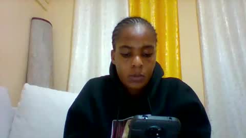 DOVY ACHIENG online show from 02.12.25