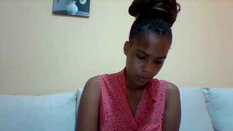 DOVY ACHIENG online show from 03.07.25