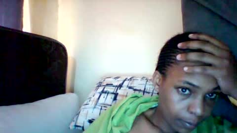 DOVY ACHIENG online show from 09.27.25