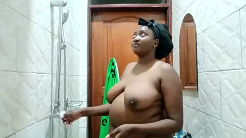sexyquin1 online show from 06.25.26