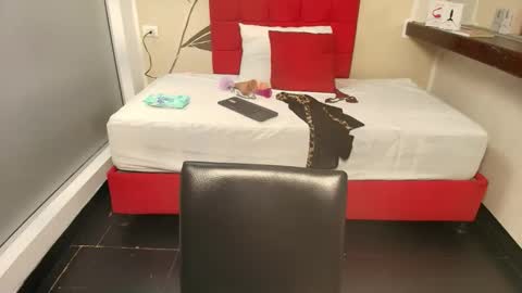 R A C H E L online show from 09.12.25