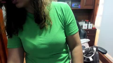 R A C H E L online show from 11.04.25