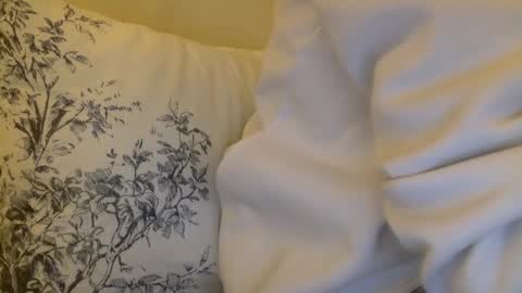 Snapshot of sexyshubham1 chatting on 11.24.25 sexyshubham1 online show from 11.24.25