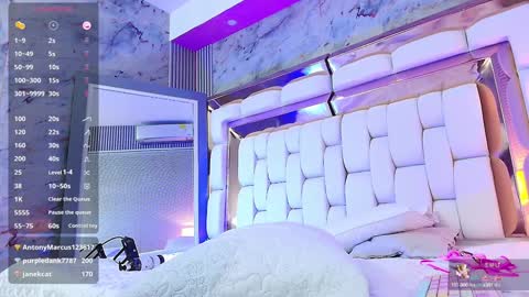 Kendall online show from 01.26.25