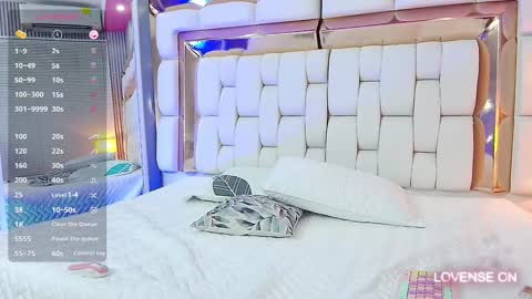 Kendall online show from 01.28.25