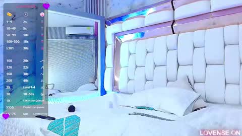 Kendall online show from 03.09.25