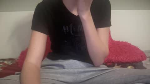 Snapshot of sexyskylar2016 chatting on 11.20.25 Sexy Skylar online show from 11.20.25