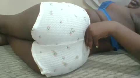 Snapshot of sexysleeky chatting on 11.21.25 PAULINE online show from 11.21.25