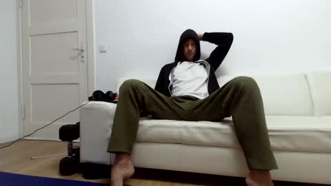 urPersonalToyboy420 online show from 06.09.26