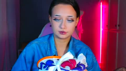 Snapshot of sexyvilleboy1 chatting on 11.18.25 sexyvilleboy1 online show from 11.18.25