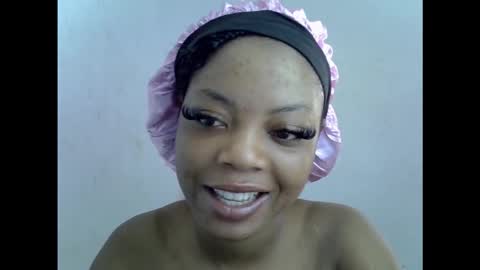 Snapshot of sexyxpeach chatting on 03.20.26 sexyxpeach online show from 03.20.26
