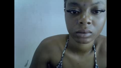 Snapshot of sexyxpeach chatting on 04.18.26 sexyxpeach online show from 04.18.26
