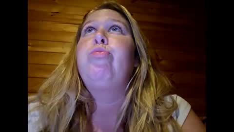 Snapshot of sexyy_lexyyy chatting on 04.05.26 sexyy_lexyyy online show from 04.05.26