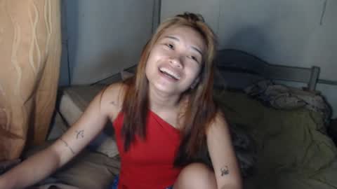 Snapshot of sexyymiya chatting on 06.12.26 sexyymiya online show from 06.12.26