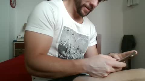 Snapshot of sexyyphilip chatting on 11.16.25 sexyyphilip online show from 11.16.25