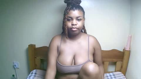 sexyyred_ online show from 04.28.26