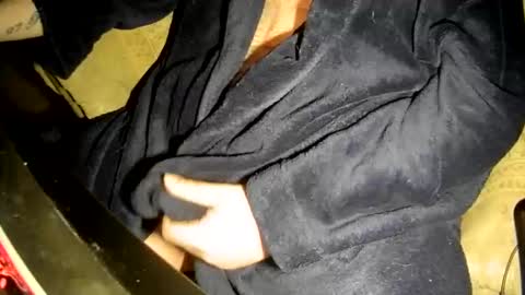 Snapshot of sexzilla15 chatting on 12.15.25 no face online show from 12.15.25