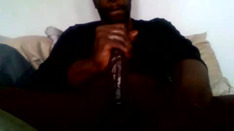 Snapshot of seymourjohnson_ chatting on 12.28.24 seymourjohnson_ online show from 12.28.24