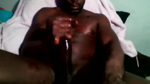 Snapshot of seymourjohnson_ chatting on 02.04.25 seymourjohnson_ online show from 02.04.25