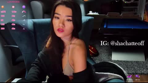 Snapshot of shachatte chatting on 11.29.25 Shachatte online show from 11.29.25