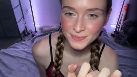 shadebabe online show from 11.28.25