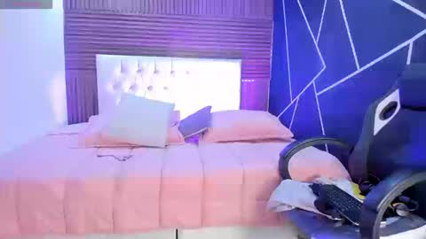 Liz online show from 03.12.26