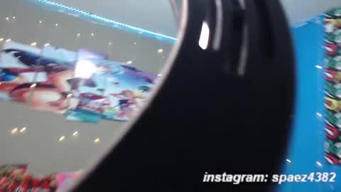 Snapshot of shadia_squirt chatting on 12.18.24 shadia online show from 12.18.24