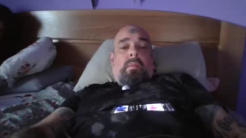 Snapshot of shadinray chatting on 10.30.25 shadinray online show from 10.30.25