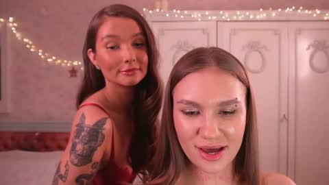 Snapshot of shadowladyyy chatting on 01.05.25 Sindy and Nancy Next stream 1 December online show from 01.05.25