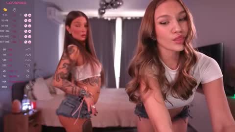 Snapshot of shadowladyyy chatting on 10.11.25 Sindy and Nancy Next stream 1 December online show from 10.11.25