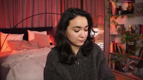 Snapshot of shadowlotus_ chatting on 11.26.25 Lily online show from 11.26.25