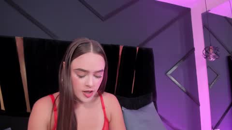 Shaina Vasquez online show from 09.15.25