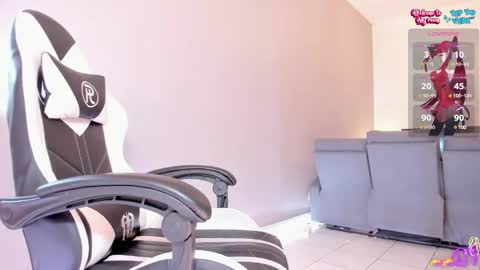 Snapshot of shainyz chatting on 02.11.25 shainyz morningstar online show from 02.11.25