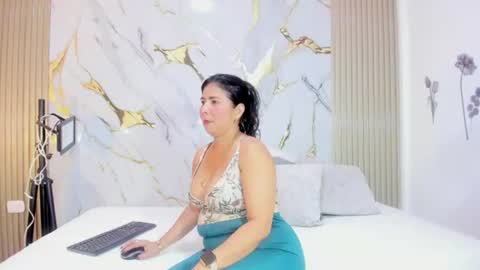 shalomexotic online show from 07.17.26
