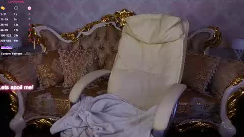 Lessi online show from 07.14.26