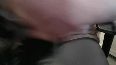 Snapshot of shamelessgamer2 chatting on 11.18.25 shamelessgamer2 online show from 11.18.25