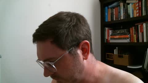 Snapshot of shamelesswetdream chatting on 10.26.25 shamelesswetdream online show from 10.26.25