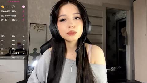 Viola online show from 11.06.25