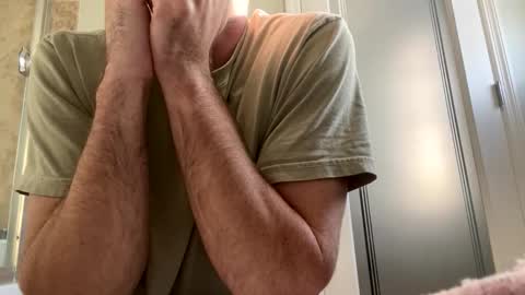 Snapshot of shaneconn1509 chatting on 12.21.25 ShaneConn online show from 12.21.25