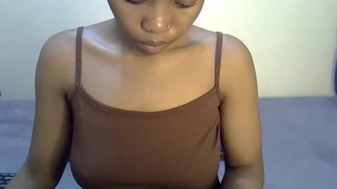 Snapshot of shanell_kiss chatting on 11.18.25 shanell kiss online show from 11.18.25