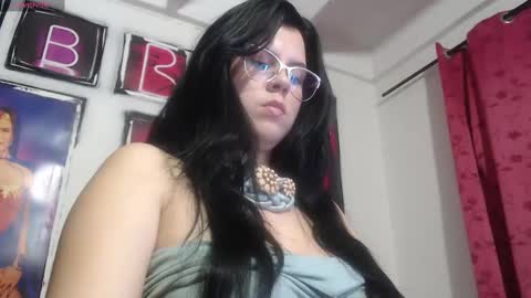 Snapshot of shanellmoore chatting on 12.30.24 Shanell Moore online show from 12.30.24