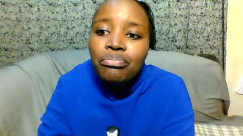 Snapshot of shania_sleigh chatting on 02.08.26 shania_sleigh online show from 02.08.26