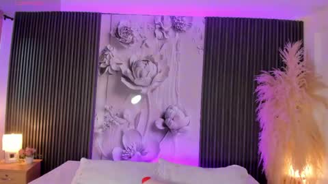 ShaniaDaniels online show from 04.26.26