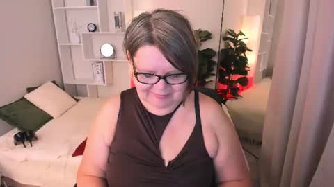 Shannon online show from 06.12.26