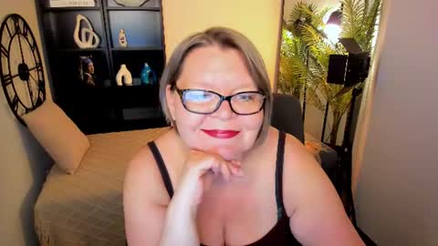 Shannon online show from 06.18.26