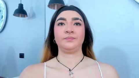 Shanntal  online show from 10.19.25