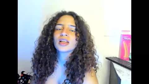 shanom01 online show from 06.11.26