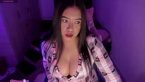 Cami Ortiz independent model online show from 06.20.26