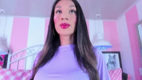 Snapshot of shantal_ferrer3 chatting on 05.13.26 shantal_ferrer3 online show from 05.13.26