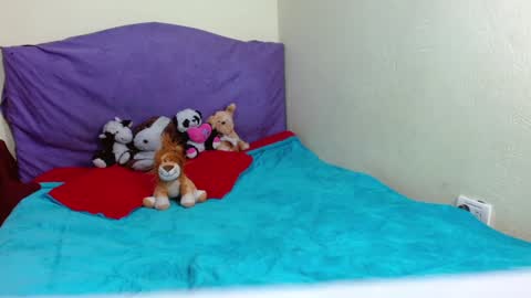 Shantal online show from 12.17.24